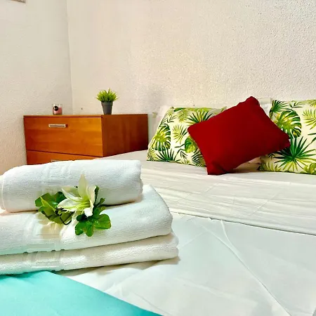 Beach House Two By Gloove Apartment *